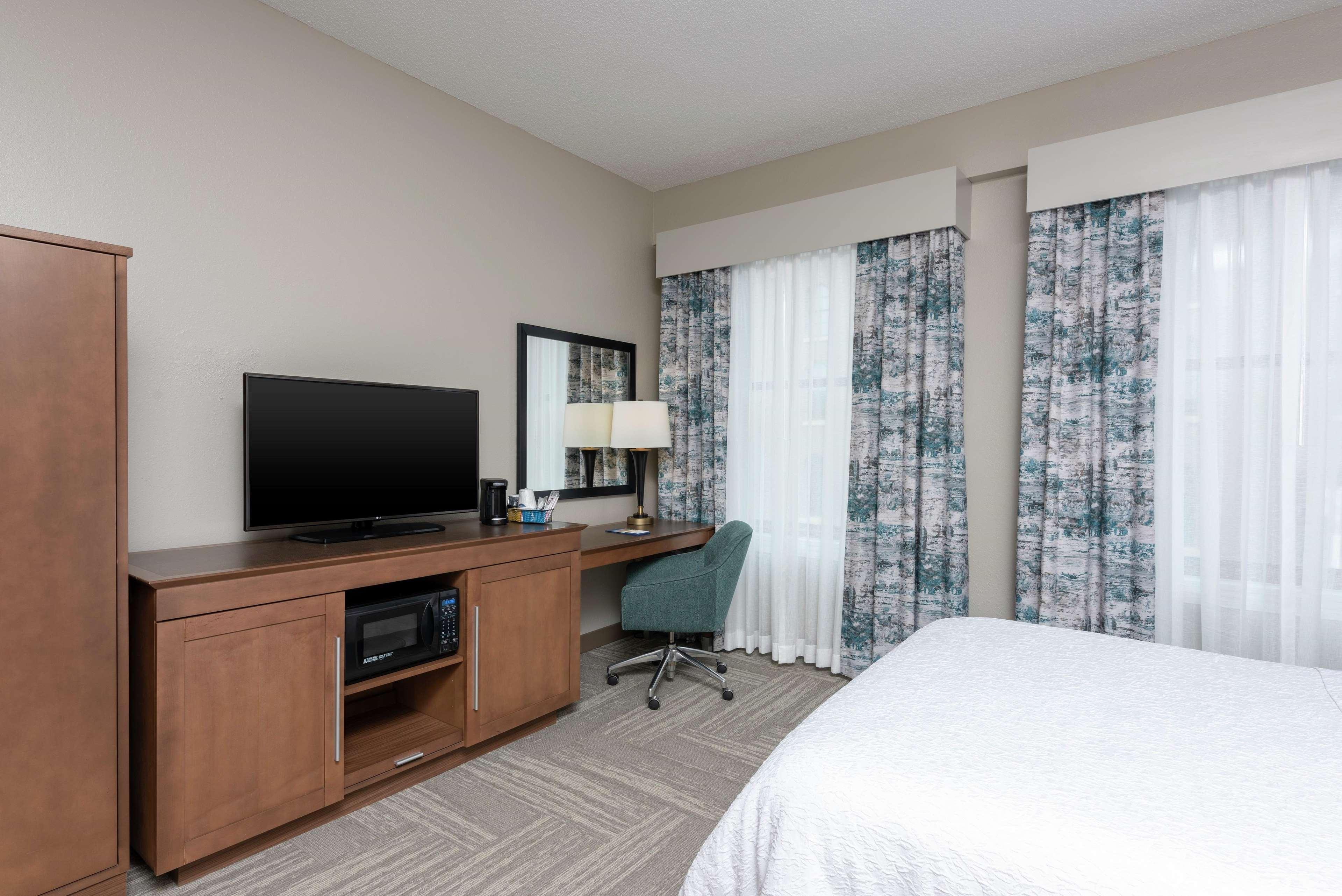Hampton Inn Indianapolis Downtown Across From Circle Centre Room photo